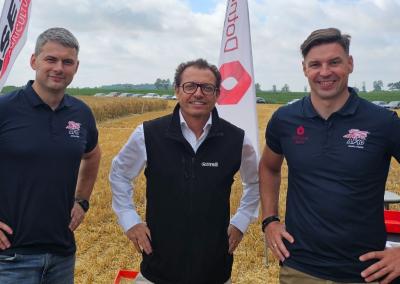 Labūnavos žemės ūkio bendrovės galingiausias Case IH kombainas AF10, kada nors pristatytas Europos rinkai, pirmą kartą buvo demonstruojamas klientams Lietuvoje.