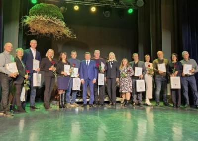 Apdovanojimų akimirka. Rinkos aikštė nuotr.